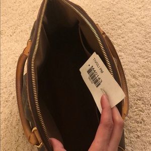 Louis Vuitton Bags - Louis Vuitton Tivioli Louis Vuitton Bags - Louis Vuitton Tivioli